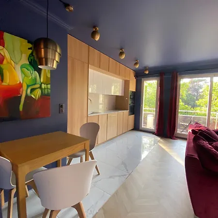 Luxury La Vie En Rose Jacuzzi Terrasse Parking * Paris