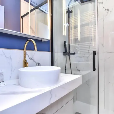 Luxury La Vie En Rose Jacuzzi Terrasse Parking